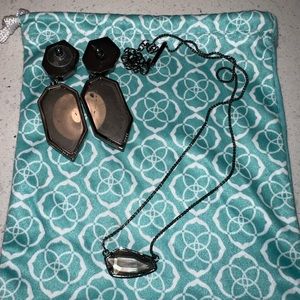 Grey Kendra Scot Necklace & Earrings